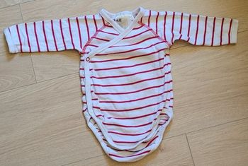Body blanc rayé rouge "H&M" 62cm / 3M