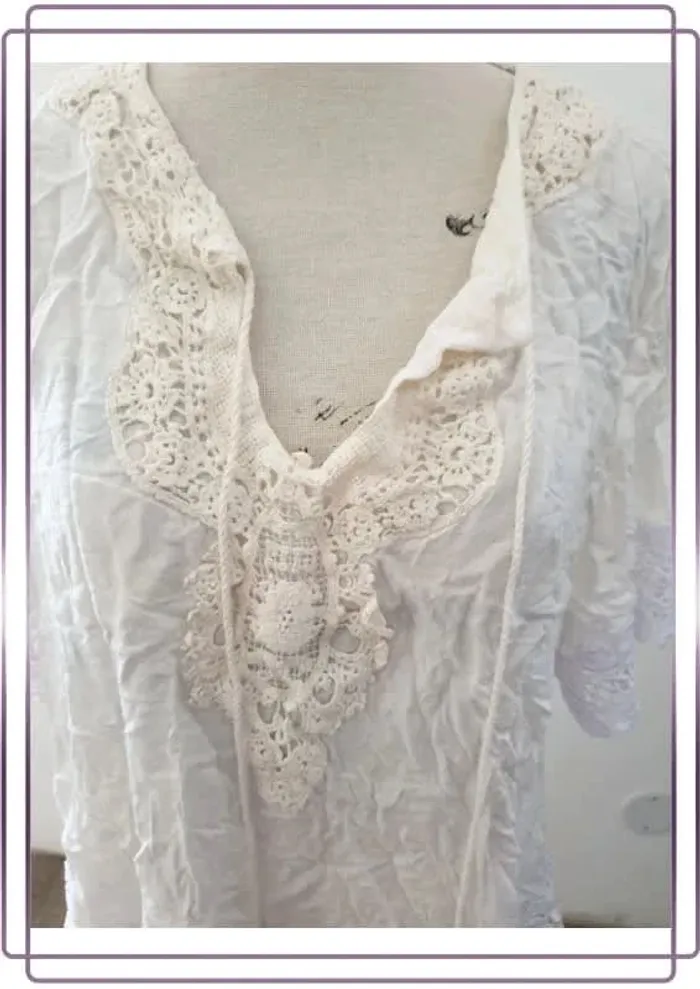 Haut blanc large taille S/M, très bon état - photo numéro 2