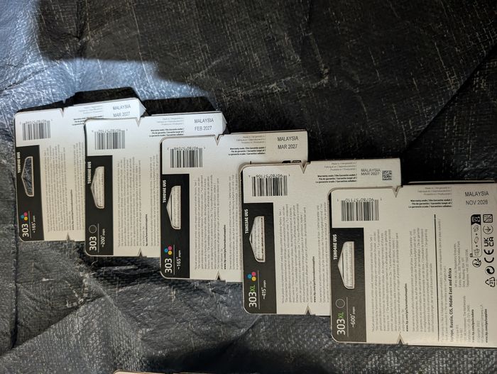 Cartouche HP 303 jamais utilisé - photo numéro 3