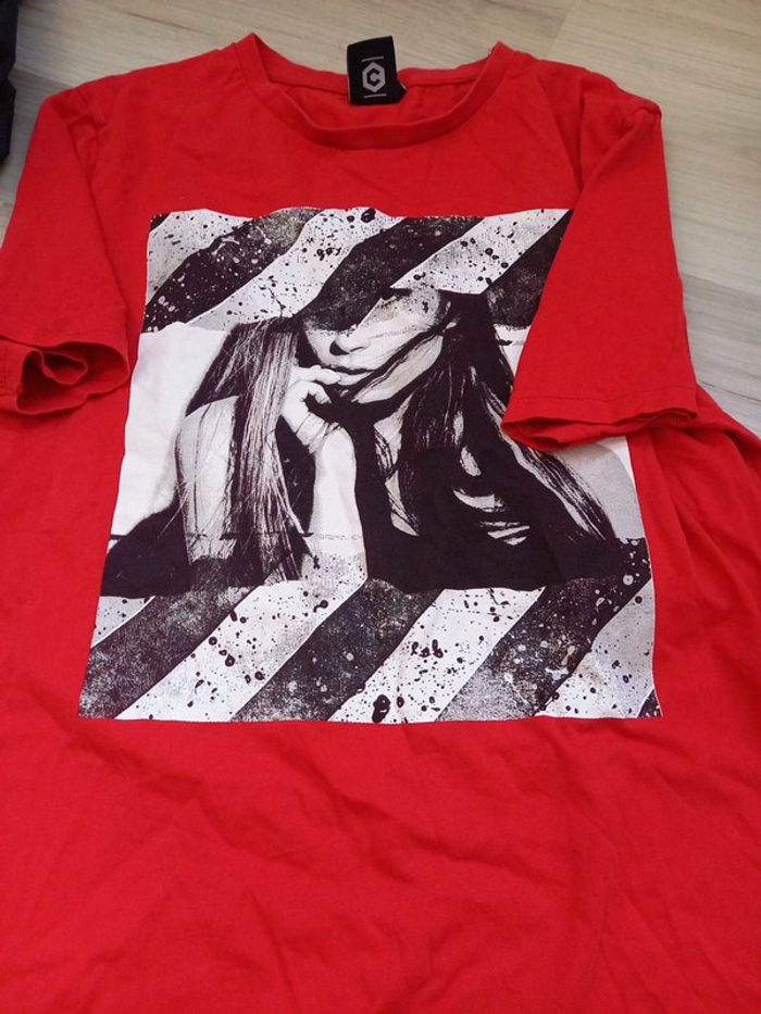 Lot de 2 tee shirt taille S - photo numéro 3