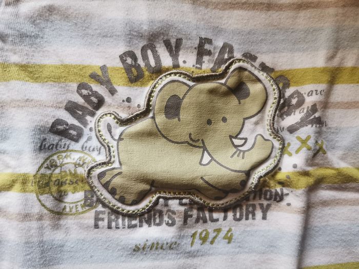 lot de 2 t-shirts taille 12 mois - photo numéro 3