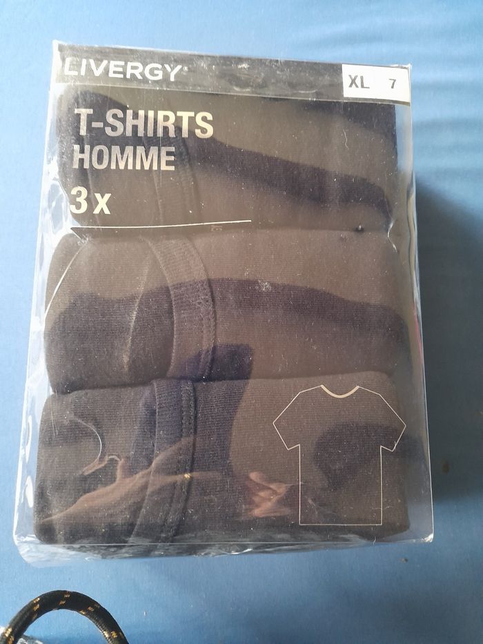Lot de 3 t-shirts noirs, marque Livergy, taille XL