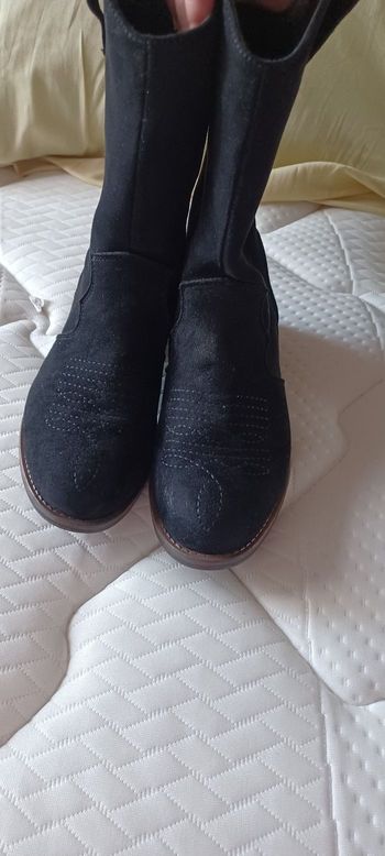 Très belles de paire de bottes Pointure 31