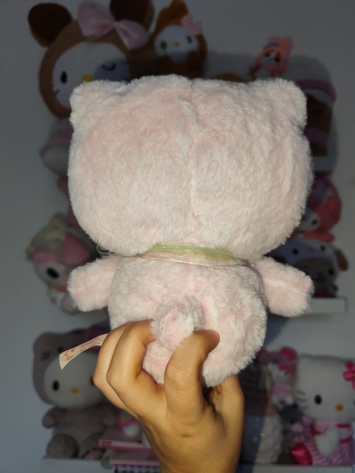 peluche doudou hello kitty sanrio 2019 rose fluffy fleur de cerisier Sakura cute coquette kawaii - photo numéro 7