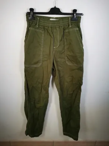 C34 pantalon kaki MKT S