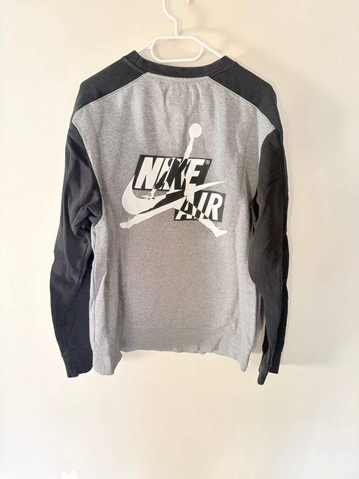 Pull Nike