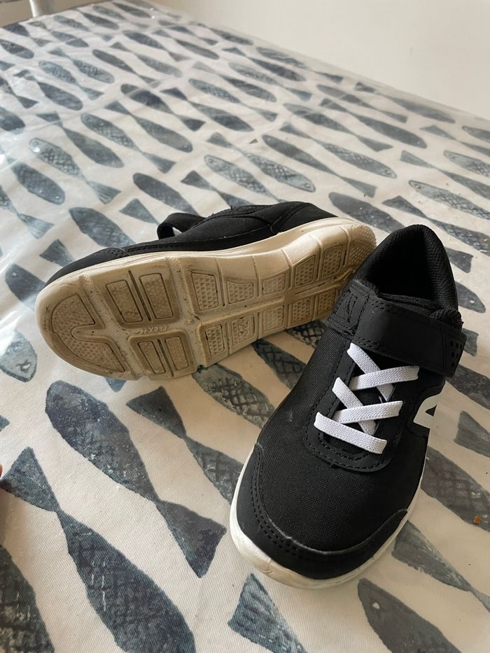 Chaussure de sport - photo numéro 2