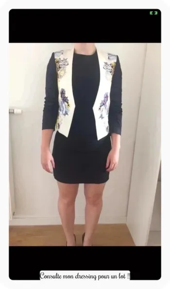 Petite veste très noire