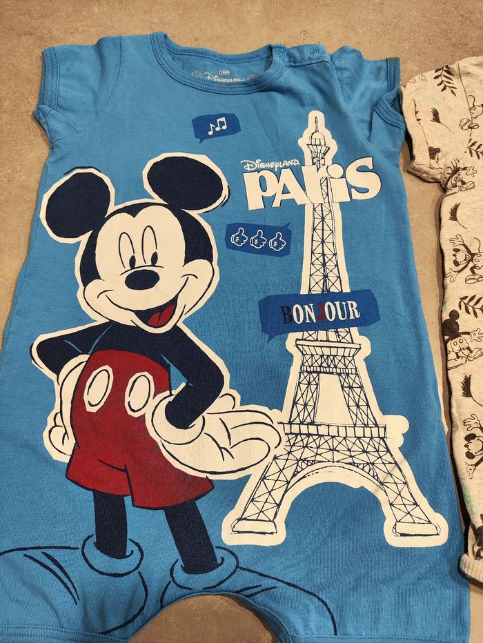 Lot 2 bodies Disney Mickey – 18 mois - photo numéro 2