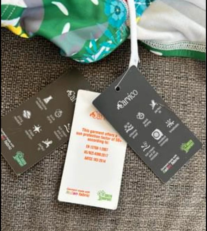Maillot de bain de natation neuf - photo numéro 3