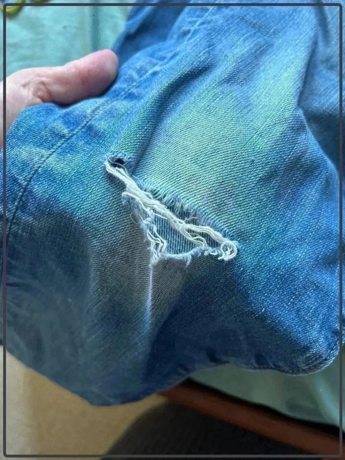 Jeans levi's taille 40 trouée - photo numéro 8