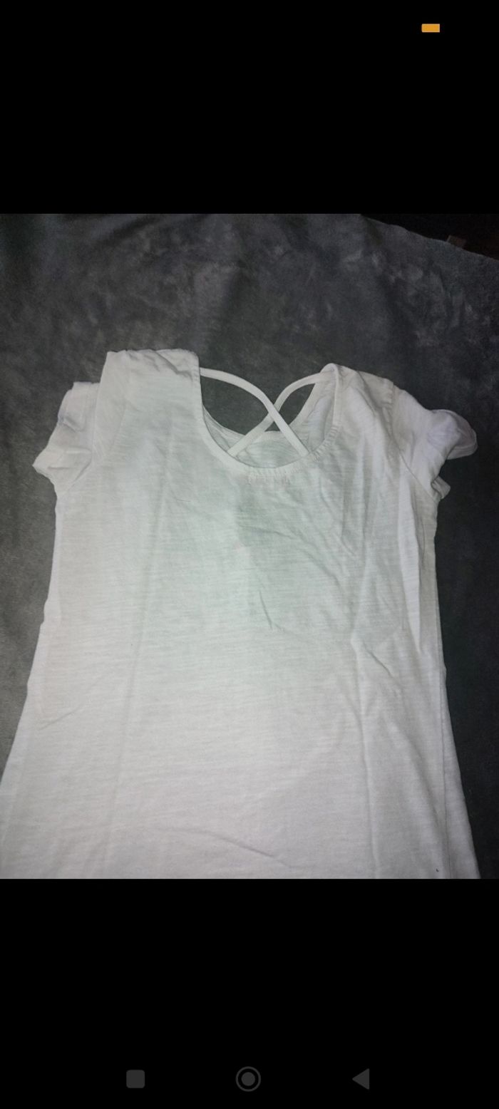 Haut fille - photo numéro 2