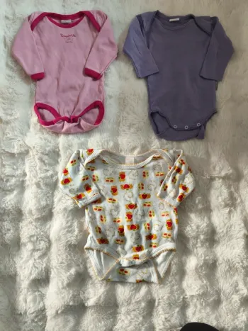 Lot de 3 bodies bébé – taille 3 mois