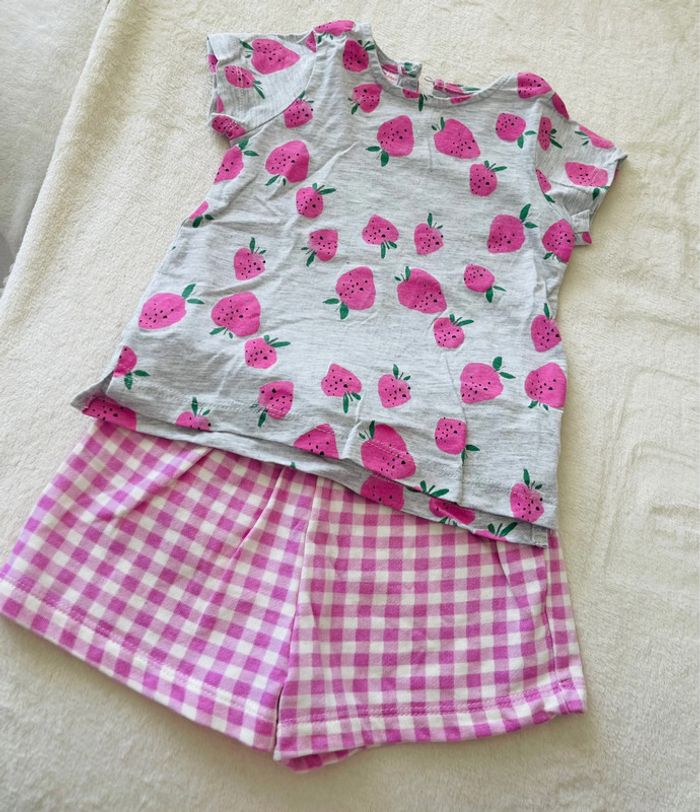 Petit ensemble short rose et tee shirt gris 12/18 mois 86cm - photo numéro 2