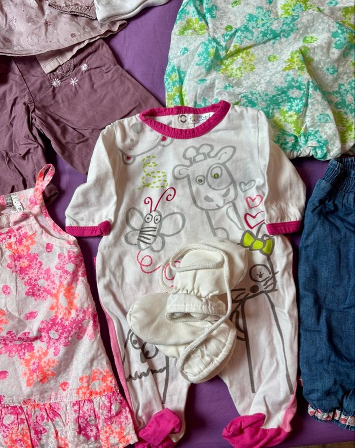 Lot vêtements fille 1 à 6 mois - photo numéro 6