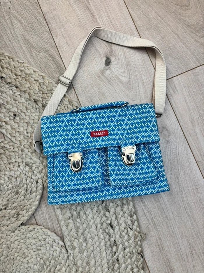 Cartable enfant ou femme - photo numéro 2