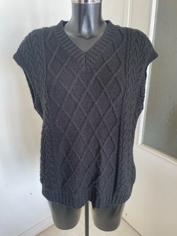 Pull col V tendance sans manches taille 42/XL