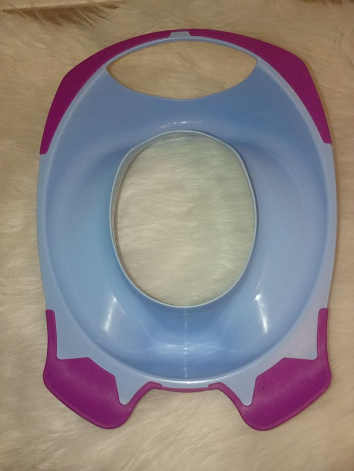 Lot réducteur et siège baignoire bébé - photo numéro 5