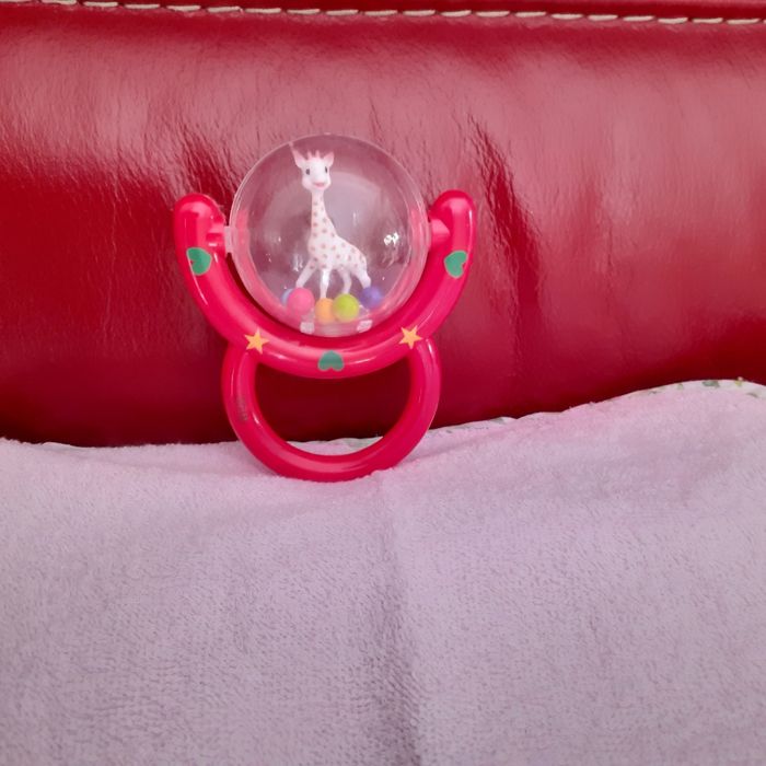 Sophie la girafe: Doudou avec grelot+ Hochet - photo numéro 8