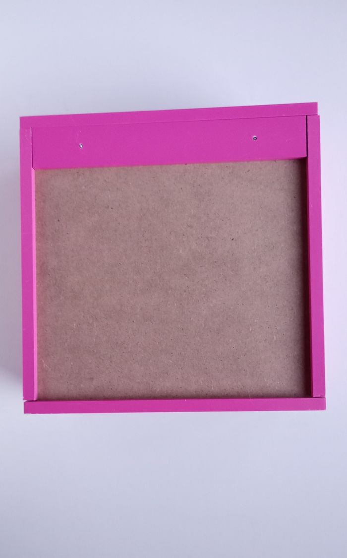 Étagère rose - photo numéro 3