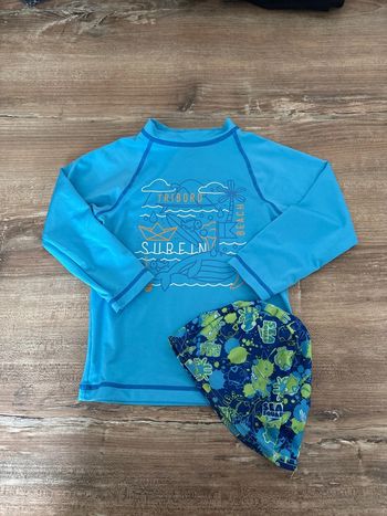 Maillot anti UV Tribord et bonnet de bain Speedo