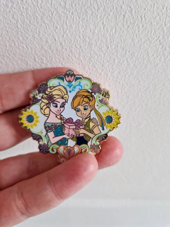 Pins elsa et Anna