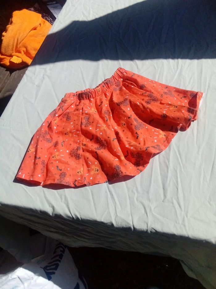 Jupe halloween Disney 5/6 ans - photo numéro 2