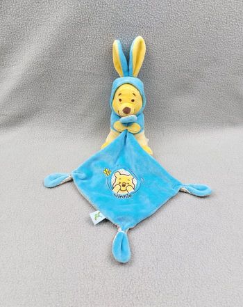 Doudou peluche Winnie l'ourson lapin NICOTOY bleu jaune mouchoir abeille sos doudou