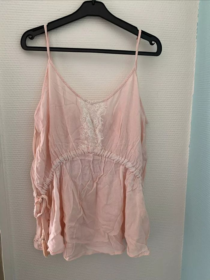 Haut Tshirt Peplum Rose Poudré Pimkie TS