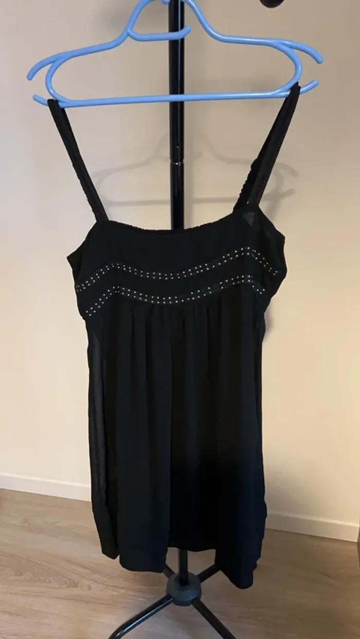 Robe noire fluide