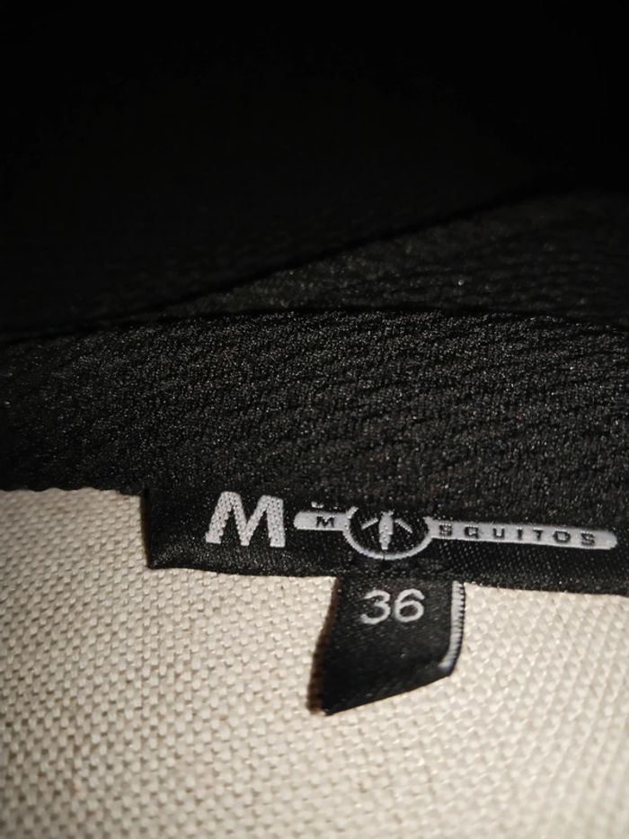 Robe noire évasé - photo numéro 3