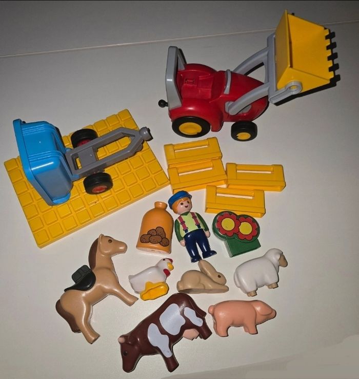 123 playmobil lot paysan, tracteur,  champs et animaux - photo numéro 2