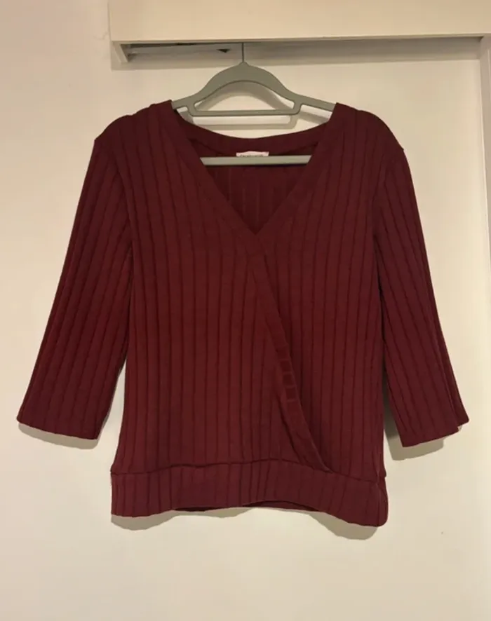 Pull bordeaux côtelé Cache Cache taille M