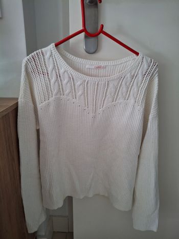 Pull blanc camaieu