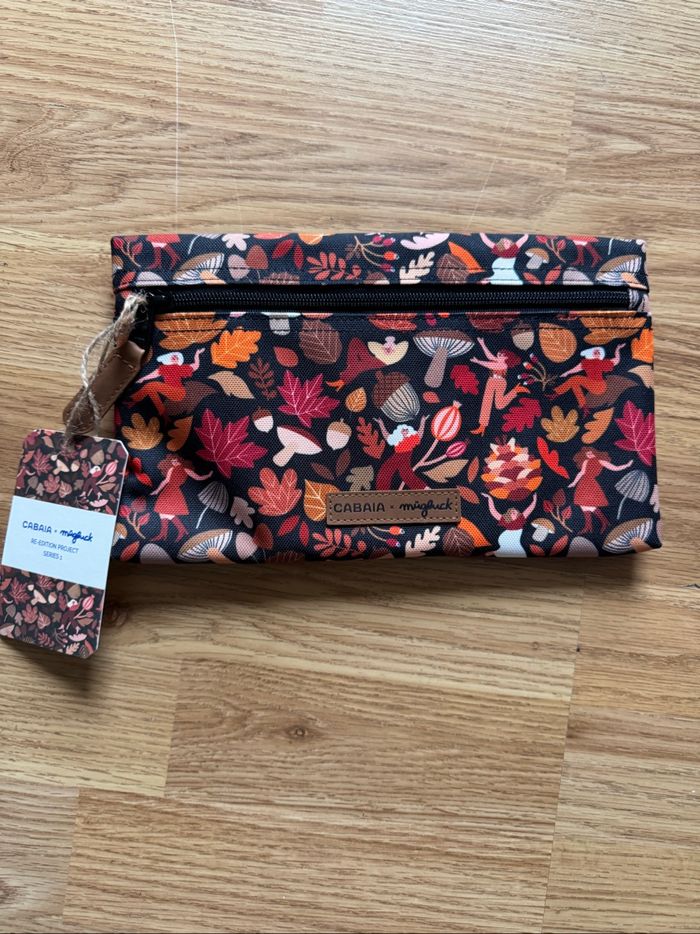 Pochette Cabaia mugluck