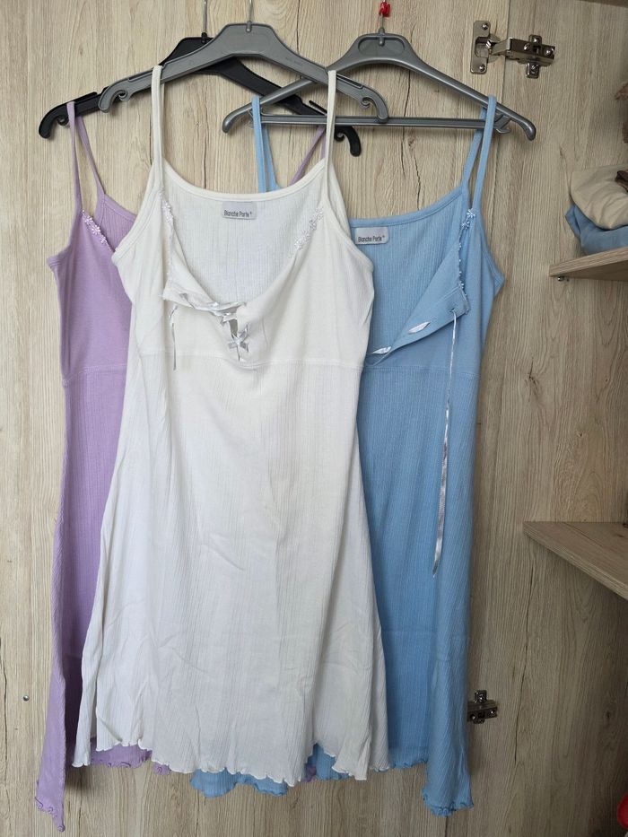 LOTS DE 3 NUISETTES FEMME 38/40 MARQUE BLANCHE PORTE