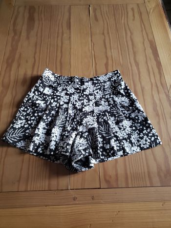 Short habillé noir et argenté 