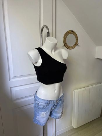 Short taille basse