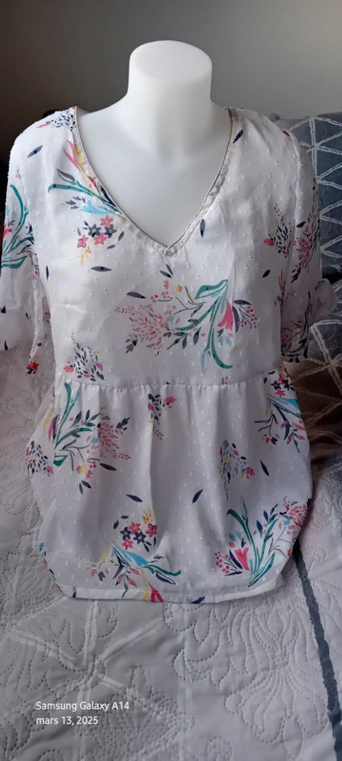 Blouse en voile col V motif floral avec pois blanche femme 42 blanche porte