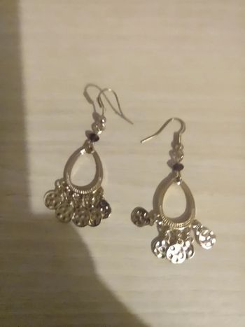 Boucles d'oreilles avec pastilles doré
