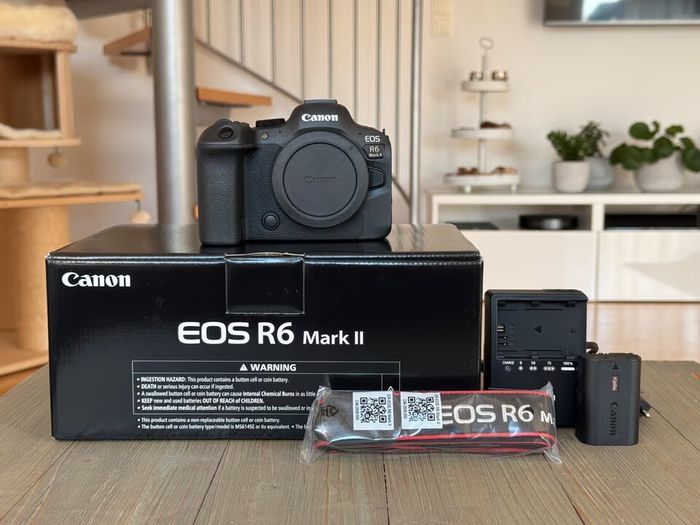 Boitier Hybride Canon EOS R6 Mark II Appareil Photo Neuf - photo numéro 2