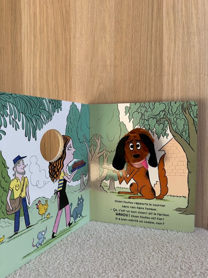 Livre chien foufou fait tout de travers ! - photo numéro 2