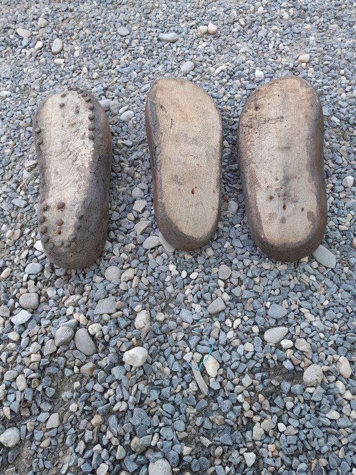 Sabot en bois - photo numéro 3