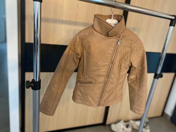 Blouson taille 8 ans orchestra