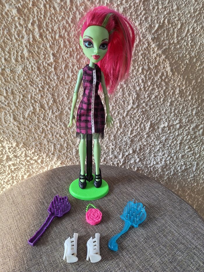 Poupée monster high