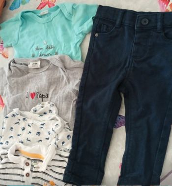 Lot de 5 articles bébé 9 mois été