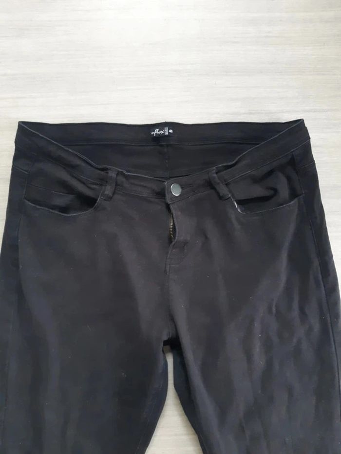 Jean noir influx taille 40 - photo numéro 2