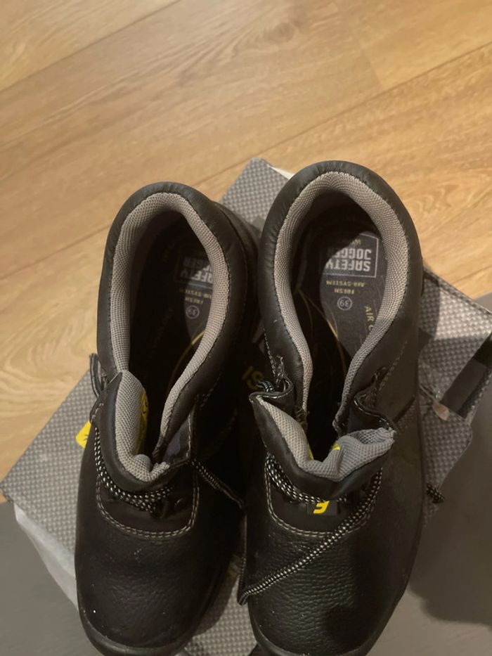 Chaussures de sécurité 39 - photo numéro 2
