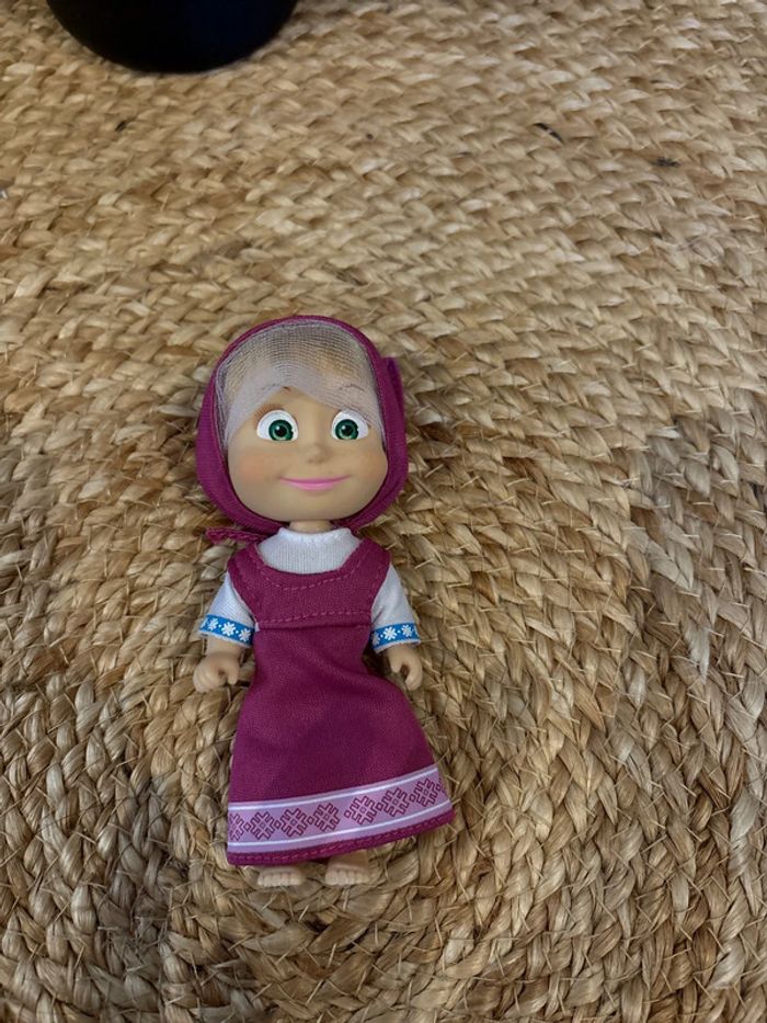 Figurine Masha - photo numéro 2
