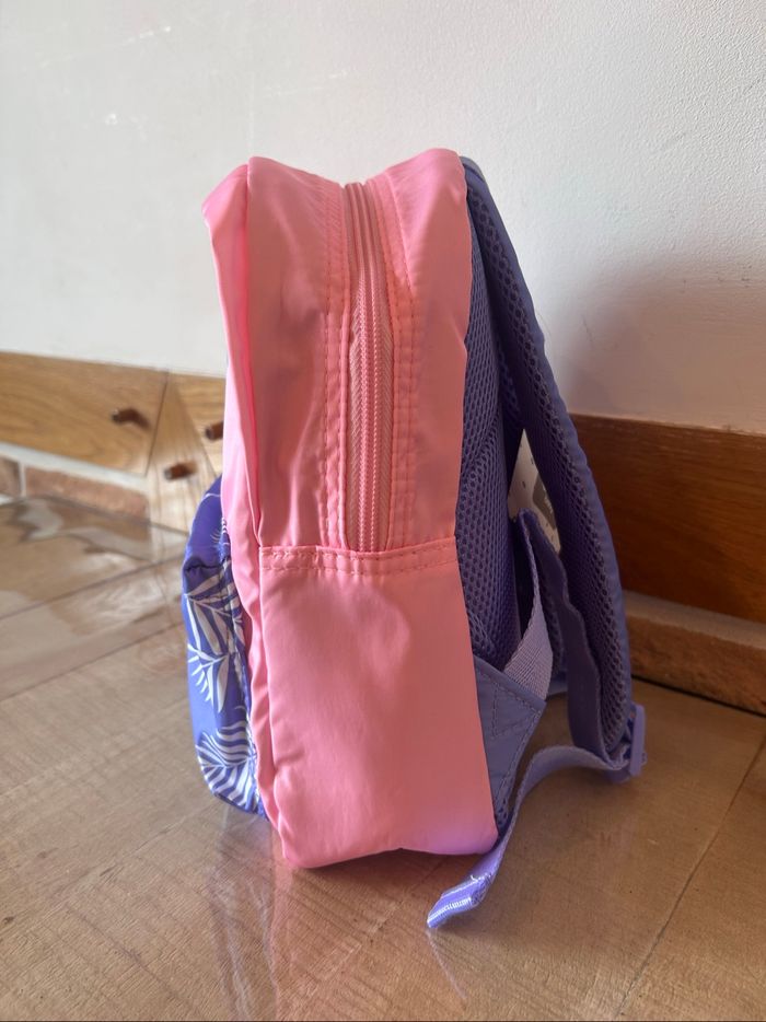 Sac à dos Stitch neuf - photo numéro 2